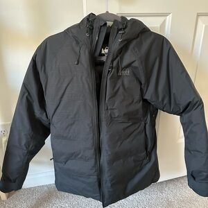 listing-status-banner